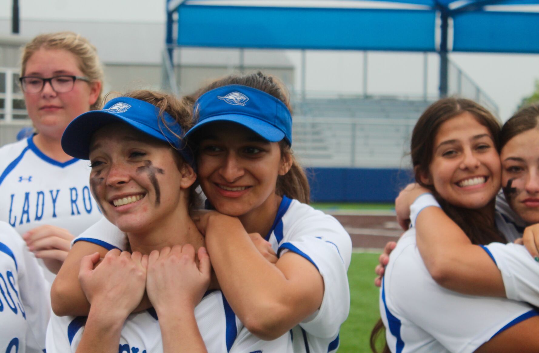 WF hugs